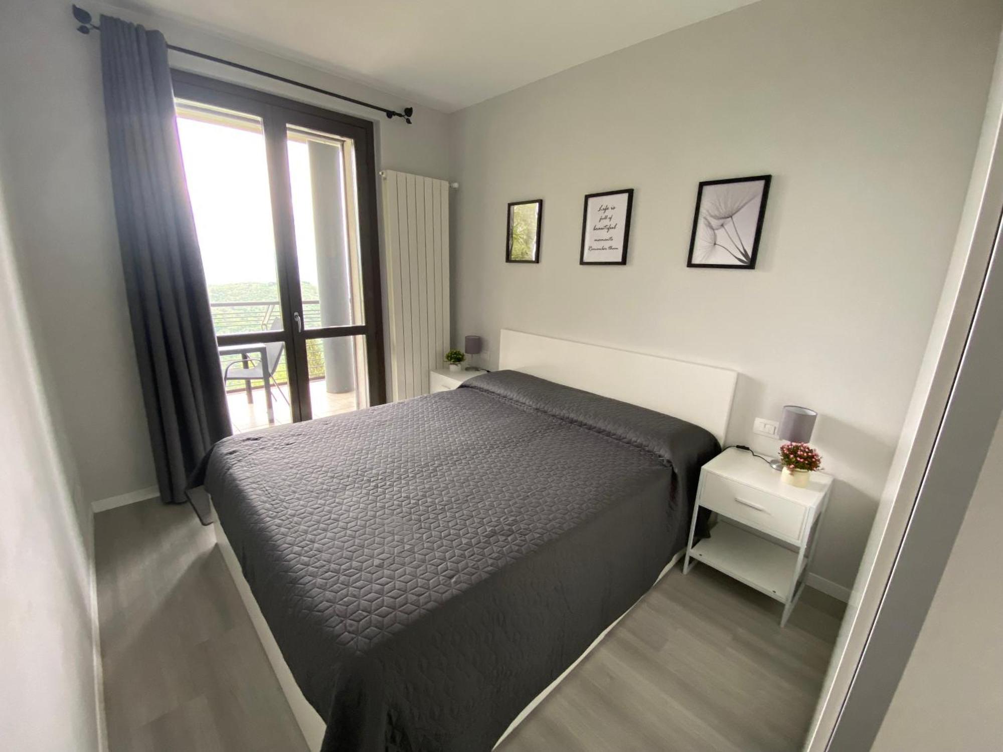 Dolcevista Apartment Massino Visconti Eksteriør billede